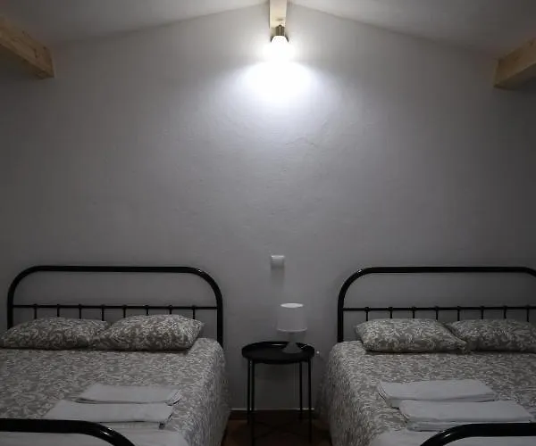 Casa Do Arco - *